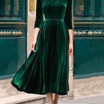 Yeşil kadife elbise