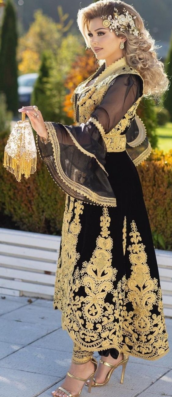 arnavut kına gecesi kıyafetleri