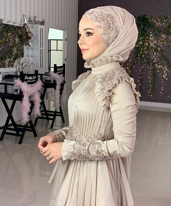 nişan kıyafeti tesettür