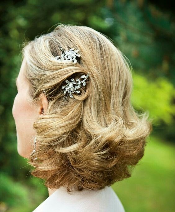 abiye-ustune-kisa-sac-modelleri