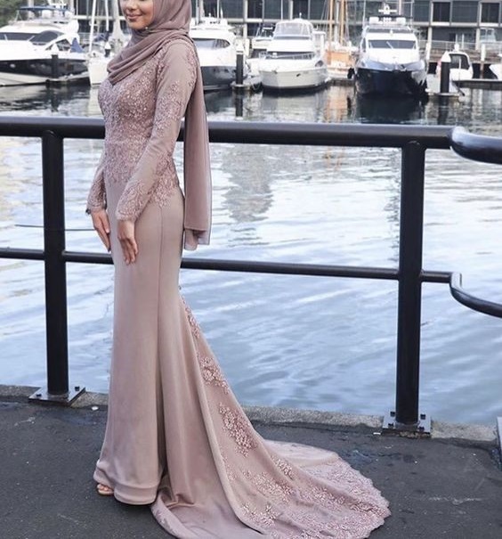 tesettür balık nişan elbisesi