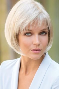 düz saç kısa kesim modelleri