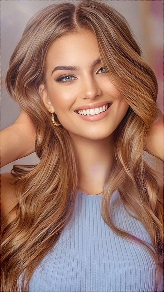 yesil-gozlere-yakisan-sac-rengi