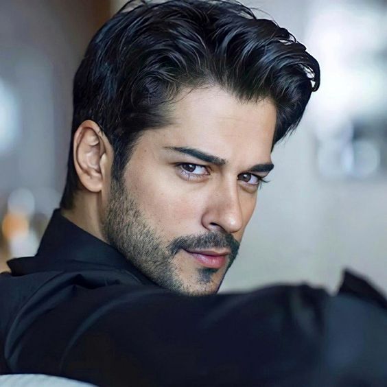 kadinlarin-begendigi-erkek-sac-modelleri