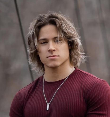 kisadan-uzuna-sac-modelleri-erkek