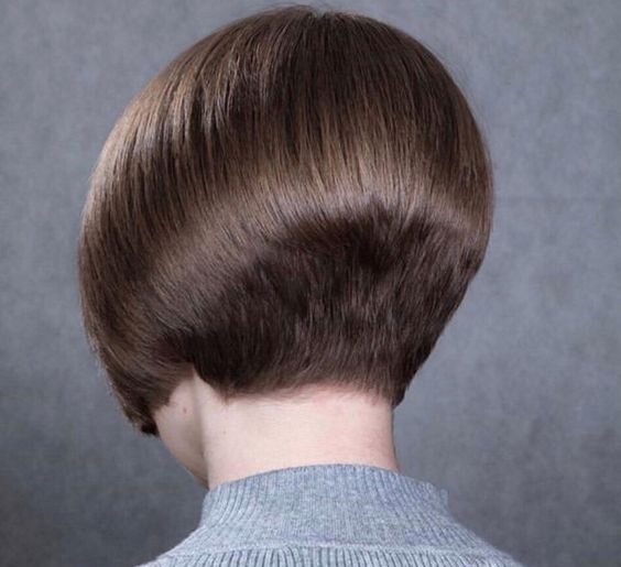 kalin-telli-sac-kesimi-kadin