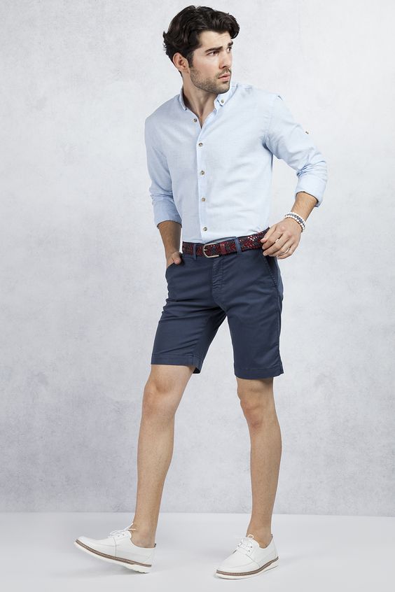 acik-mavi-gomlek-kombinleri-erkek