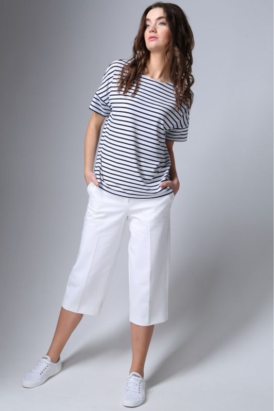 Cizgili-tisort-kapri-kombinleri-1