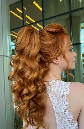 düğünlük at kuyruğu modelleri