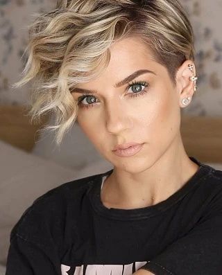 spor pixie saç modeli