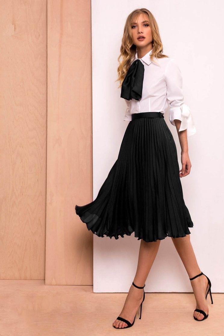 pileli siyah etek kombinleri